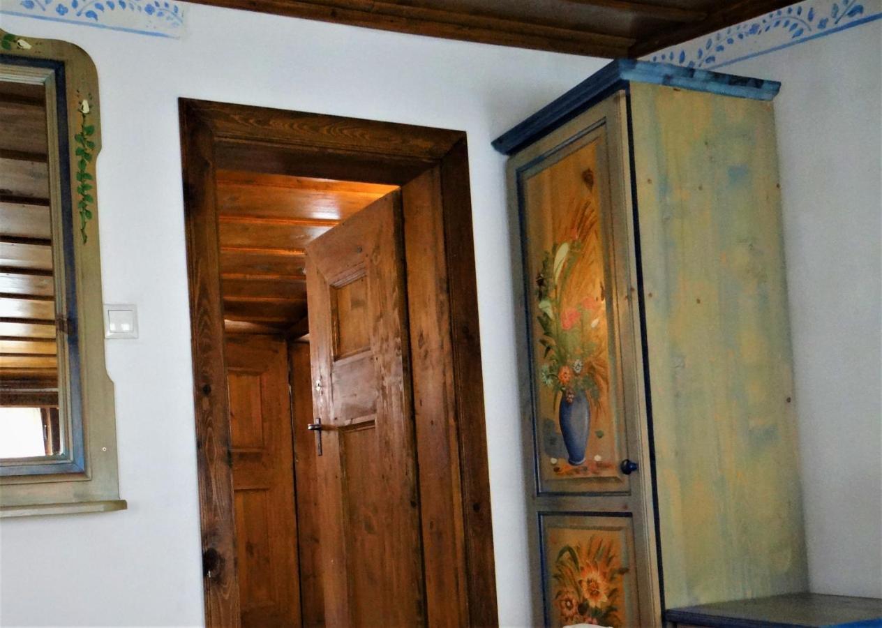 Стаи За Гости The Old House Velingrado Exterior foto