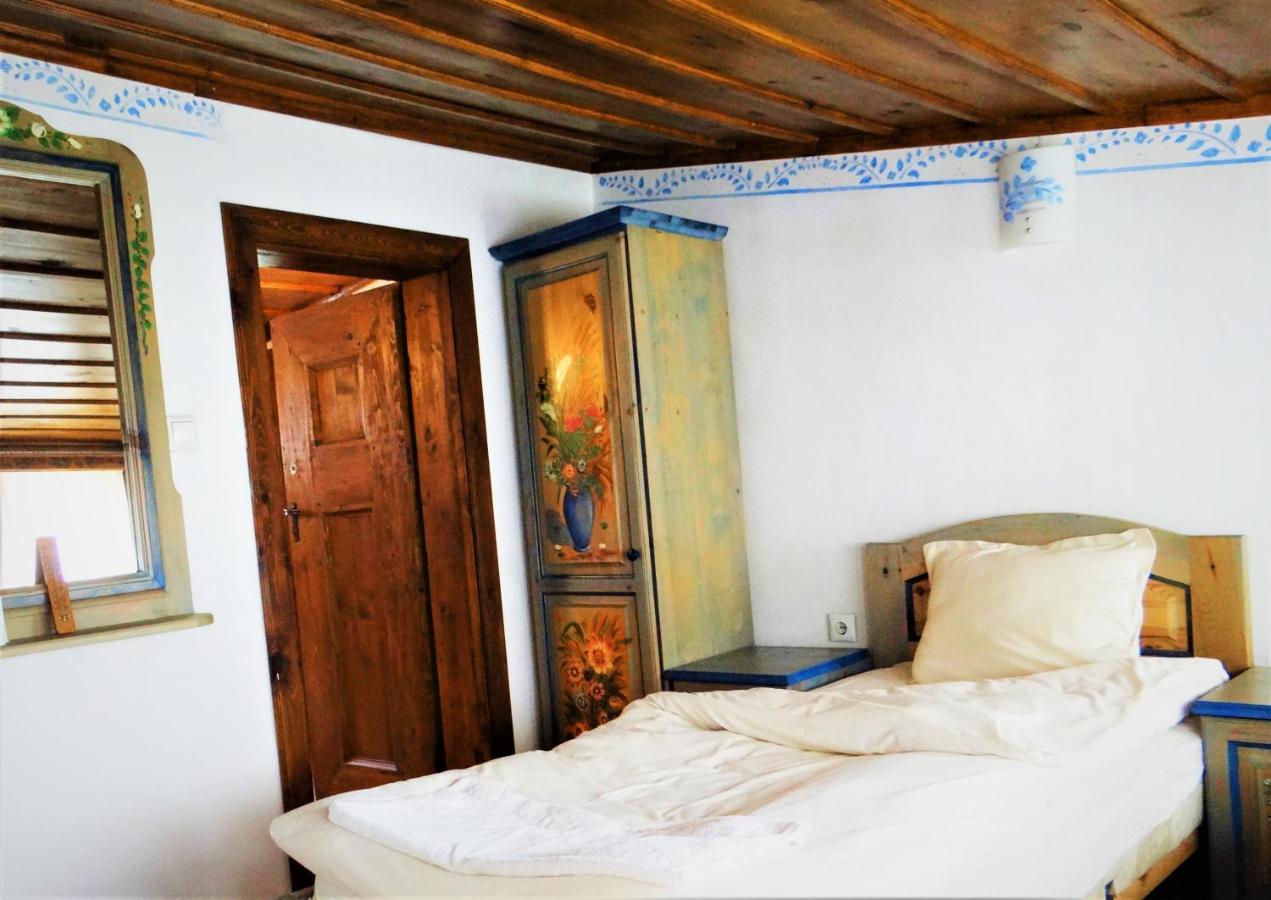 Стаи За Гости The Old House Velingrado Exterior foto