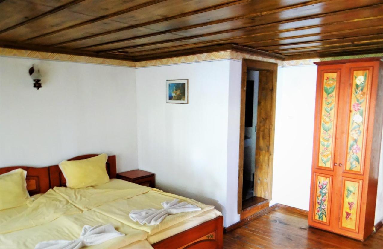 Стаи За Гости The Old House Velingrado Exterior foto