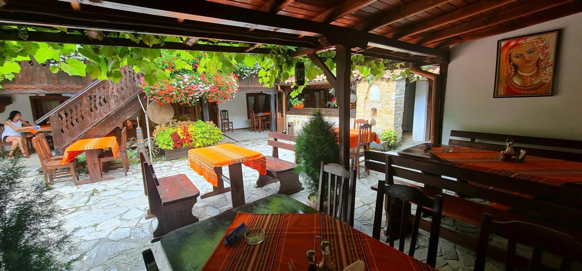 Стаи За Гости The Old House Velingrado Exterior foto